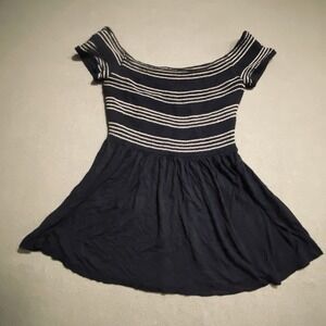 Seed Heritage Top Womens Small Striped Viscose Tee Fitted To Flare Shirt